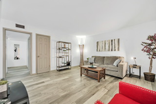 5646 Gaston Avenue - 117